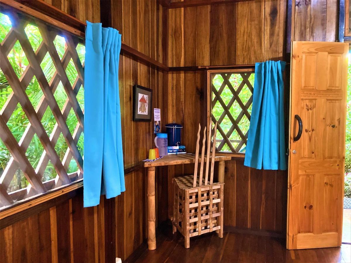 Coral Hill Bungalows Cahuita Esterno foto