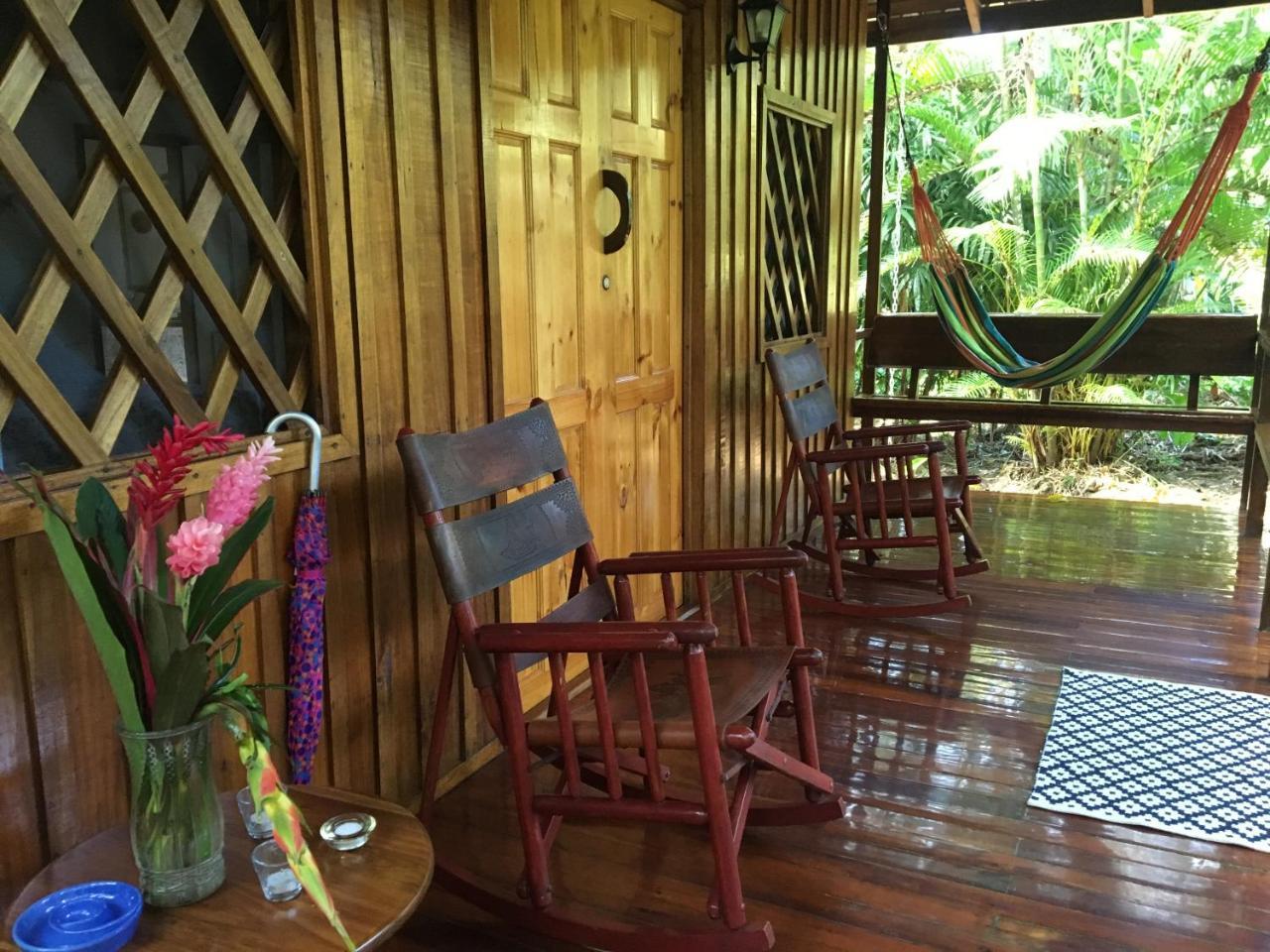 Coral Hill Bungalows Cahuita Esterno foto
